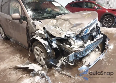 2015 Subaru Forester 2.5I Premium из США, поврежденный, VIN JF2SJADC9FH802073